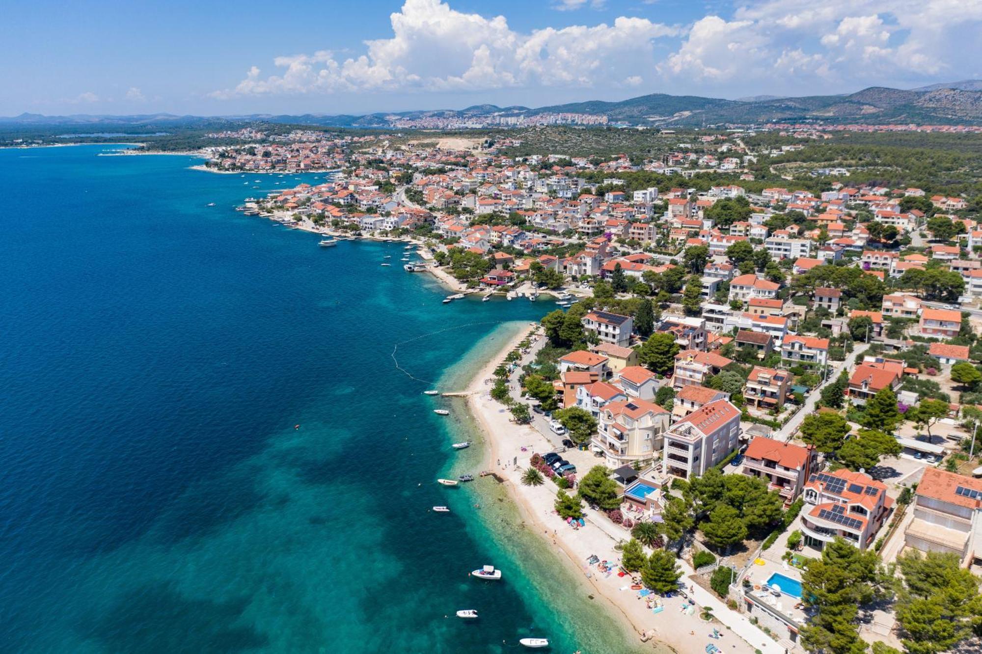 Family Friendly Seaside Apartments Brodarica, Sibenik - 15270 Kültér fotó