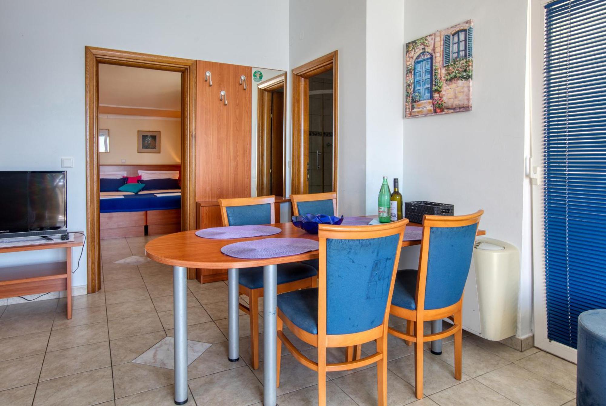 Family Friendly Seaside Apartments Brodarica, Sibenik - 15270 Szoba fotó