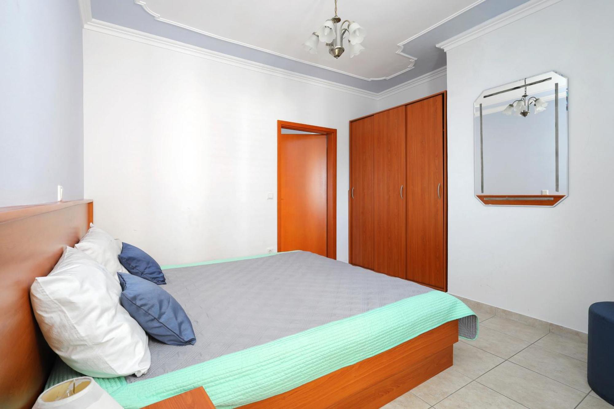 Family Friendly Seaside Apartments Brodarica, Sibenik - 15270 Szoba fotó